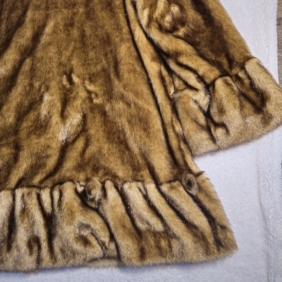 Pamela McCoy Brown Faux Fur Coat Size XL - Picture 6 of 11